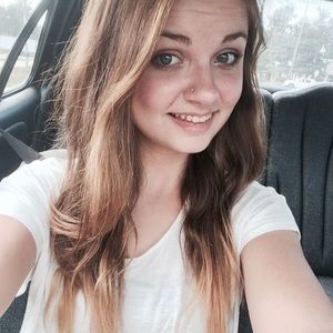 Meet your Posher, Lindsey